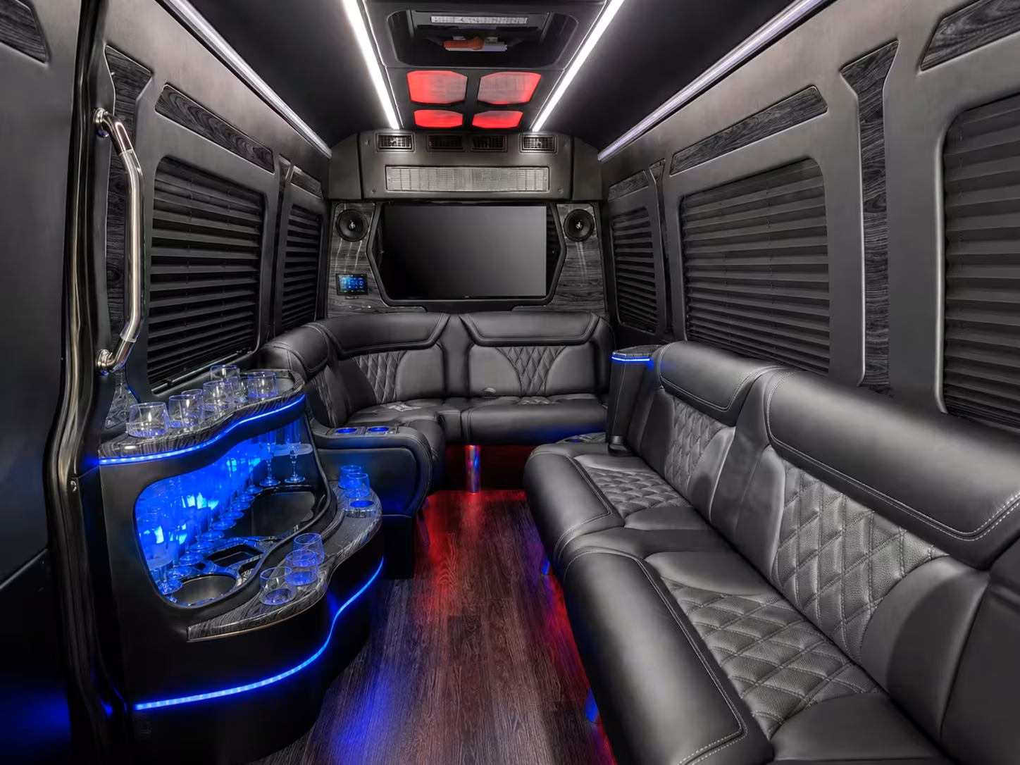 ada accessible bus rentals for denver va and government trips