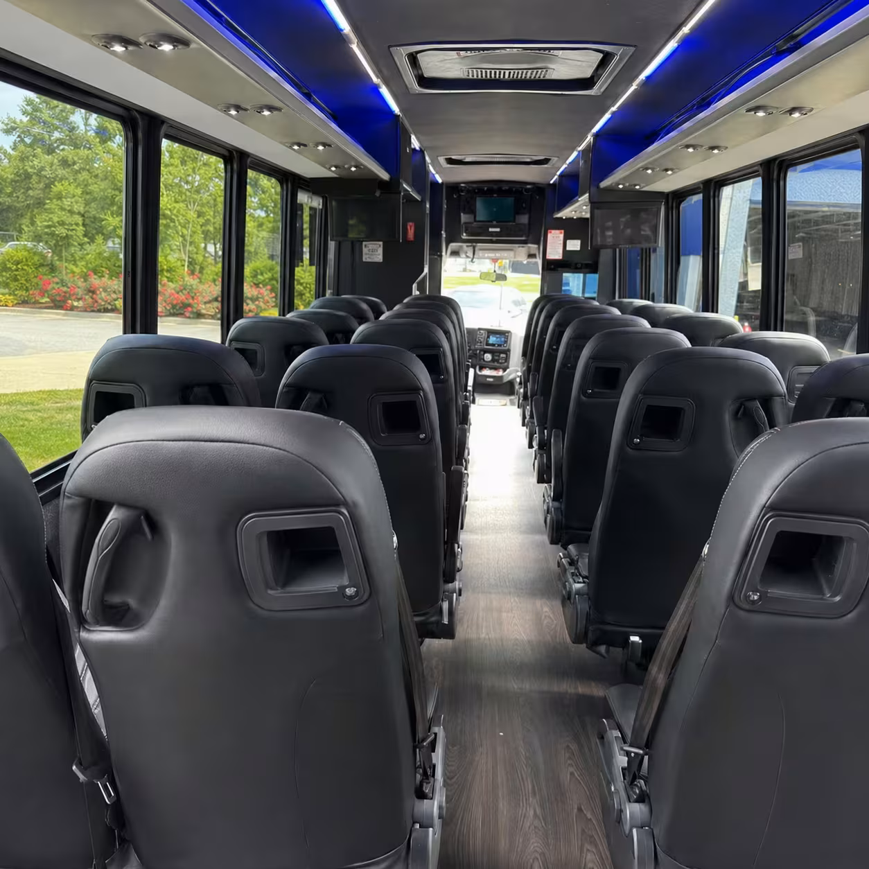 denver 25 passenger minibus rental