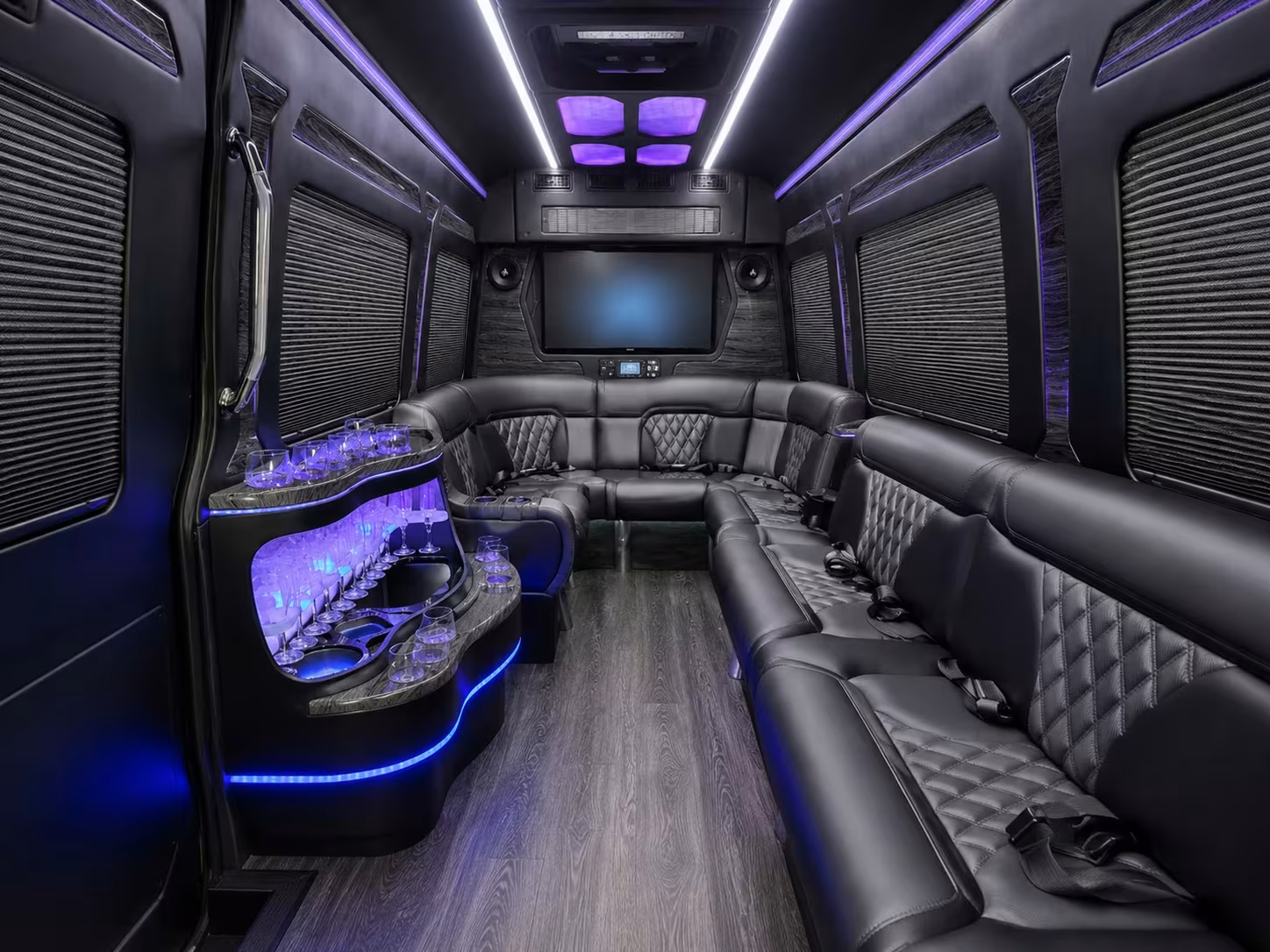 multi day denver group tour bus rentals across the mountain west